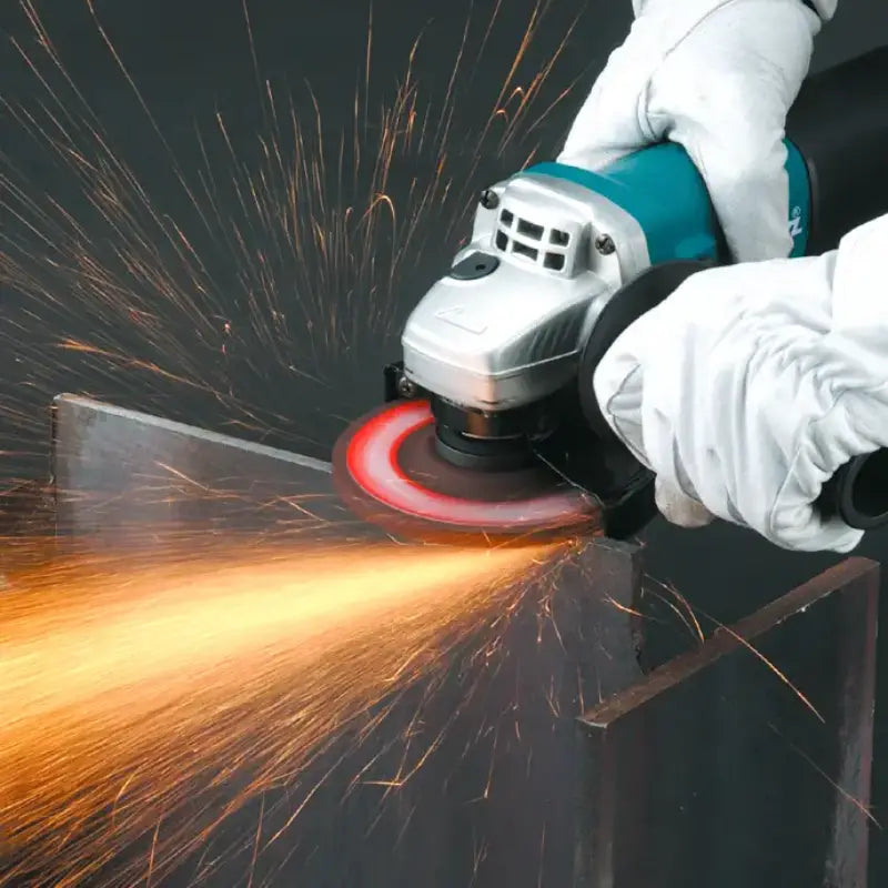 Esmeril Angular 4 1/2" 840W 9557HPYG MAKITA