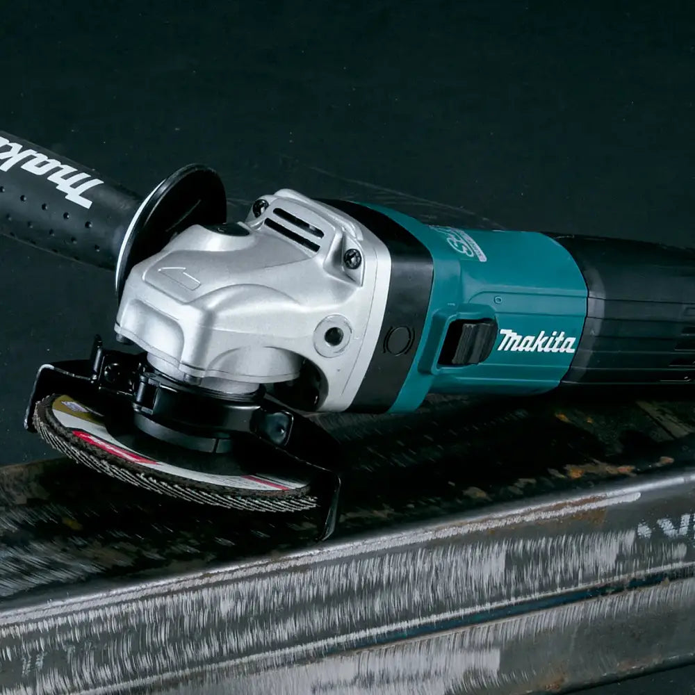 Esmeril Angular 1.100W 115mm 4-1/2″ GA4541R MAKITA