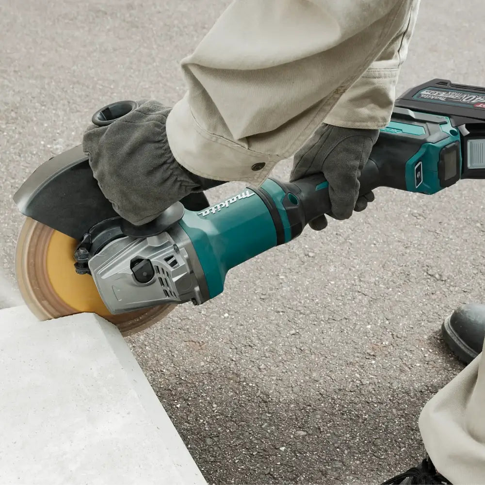 Esmeril Angular 9″ 40V MAX XGT GA038GM201 MAKITA